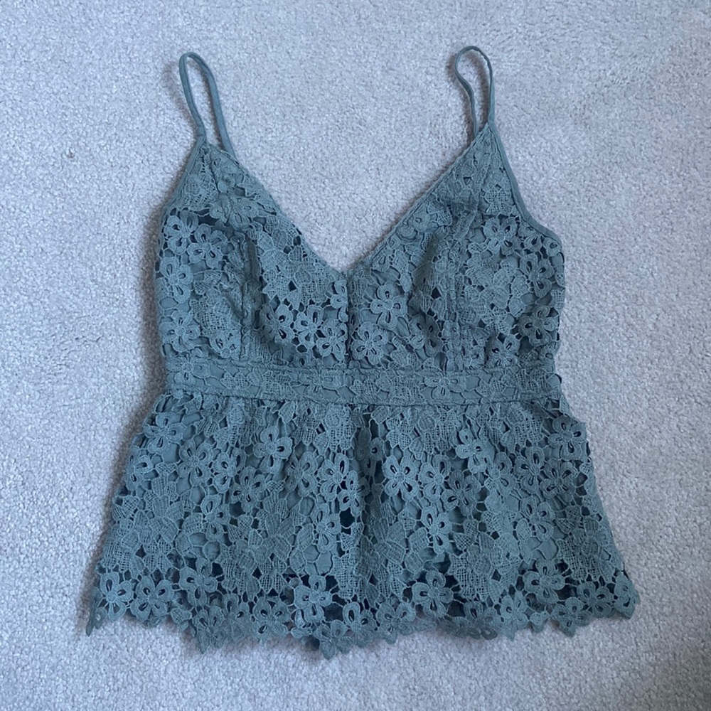 Green lace Abercrombie tank